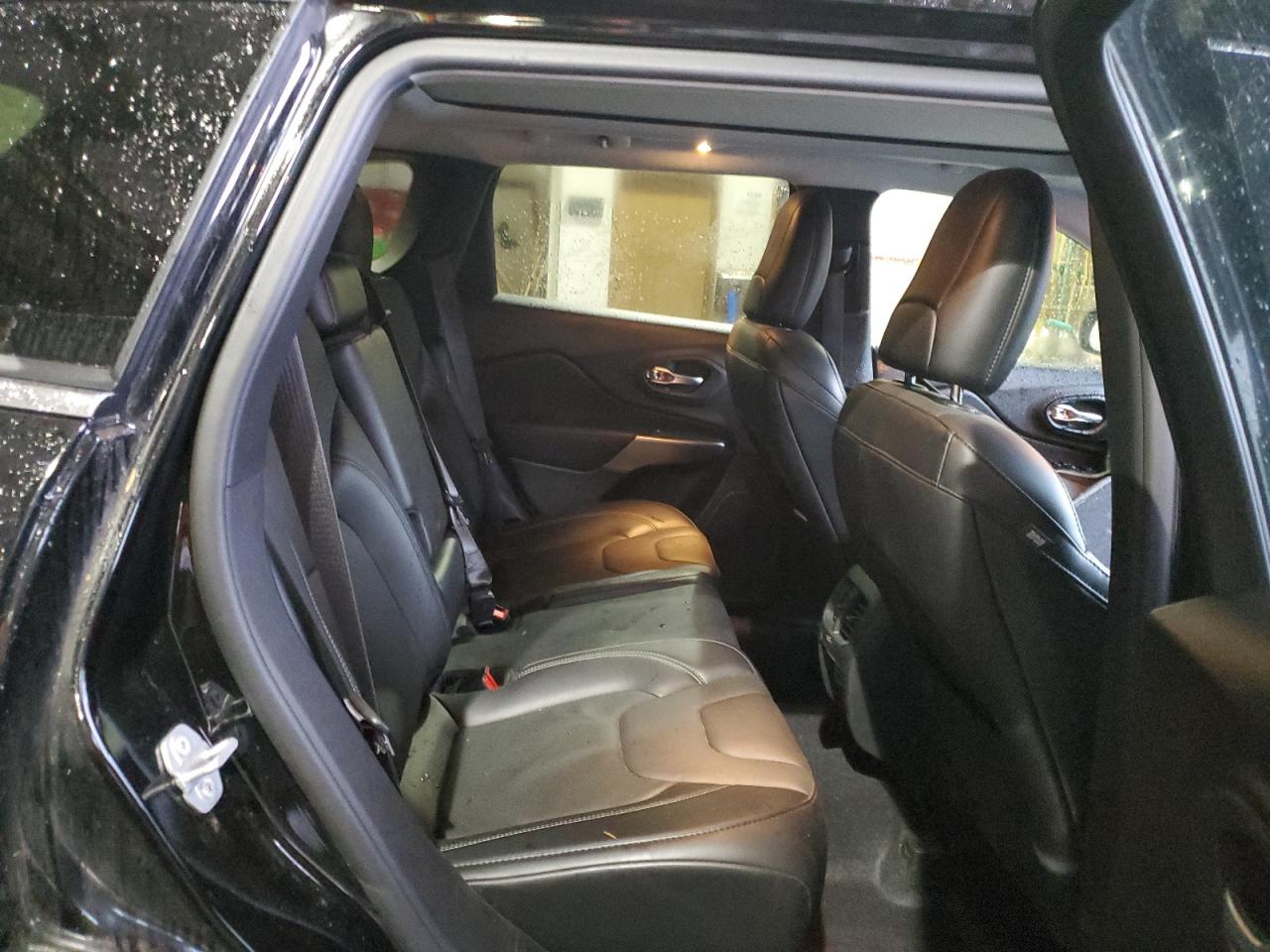 2021 Jeep Grand Cherokee - Image 11