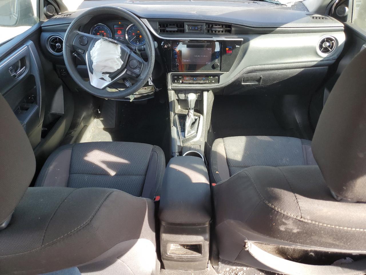 VIN 5YFBURHE4KP900734 2019 TOYOTA COROLLA no.8