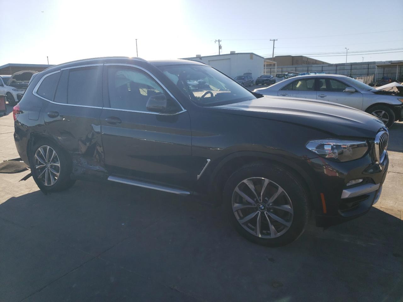 2019 BMW X3 - Image 4
