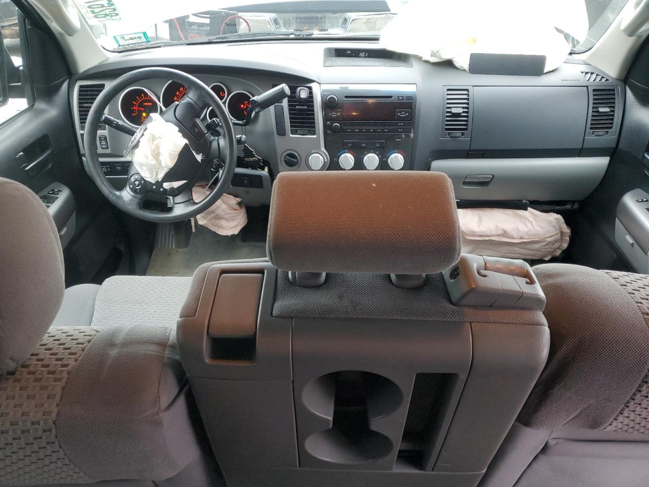 2010 Toyota Tundra - Image 8