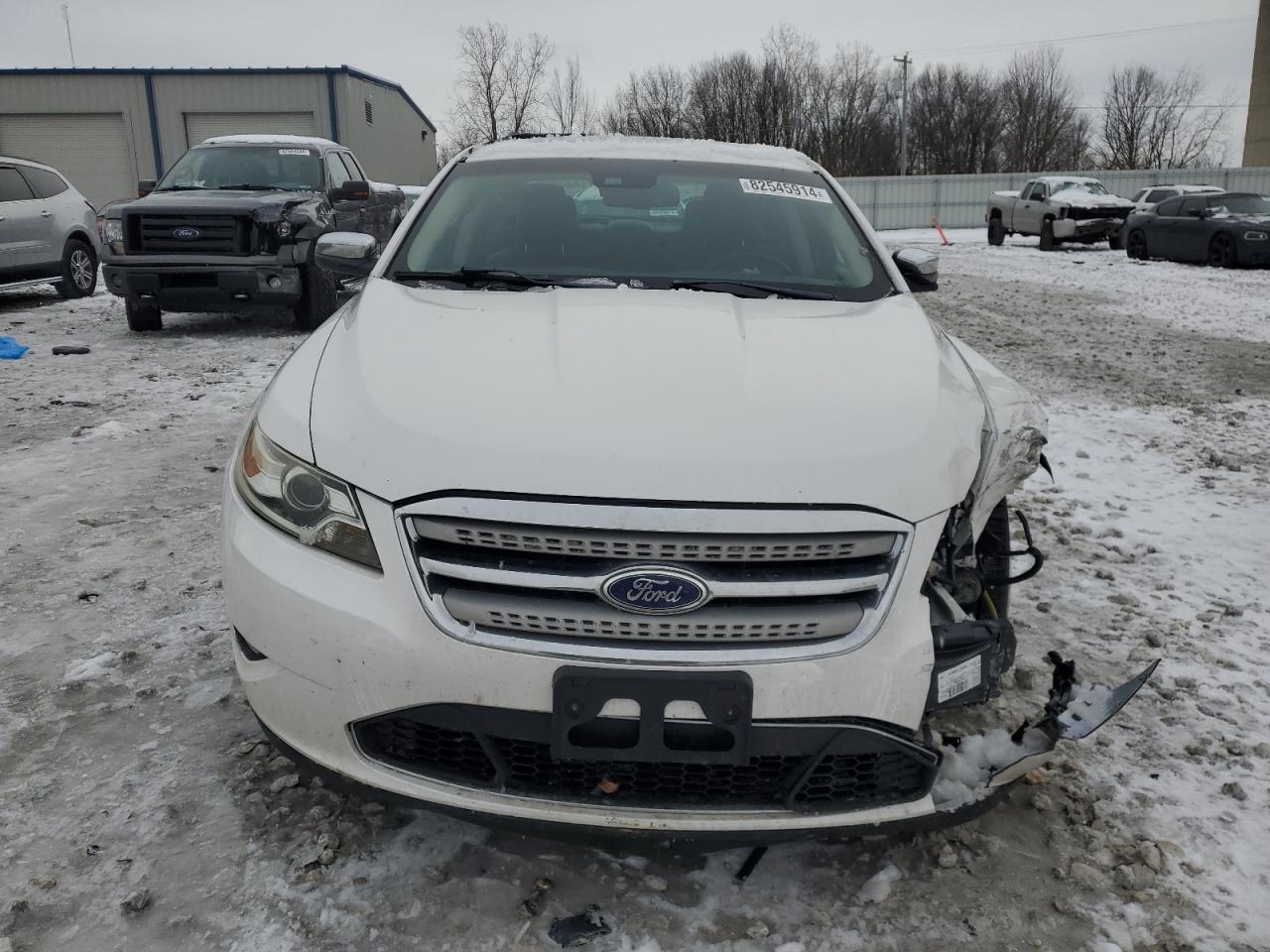 2011 Ford Taurus - Image 5