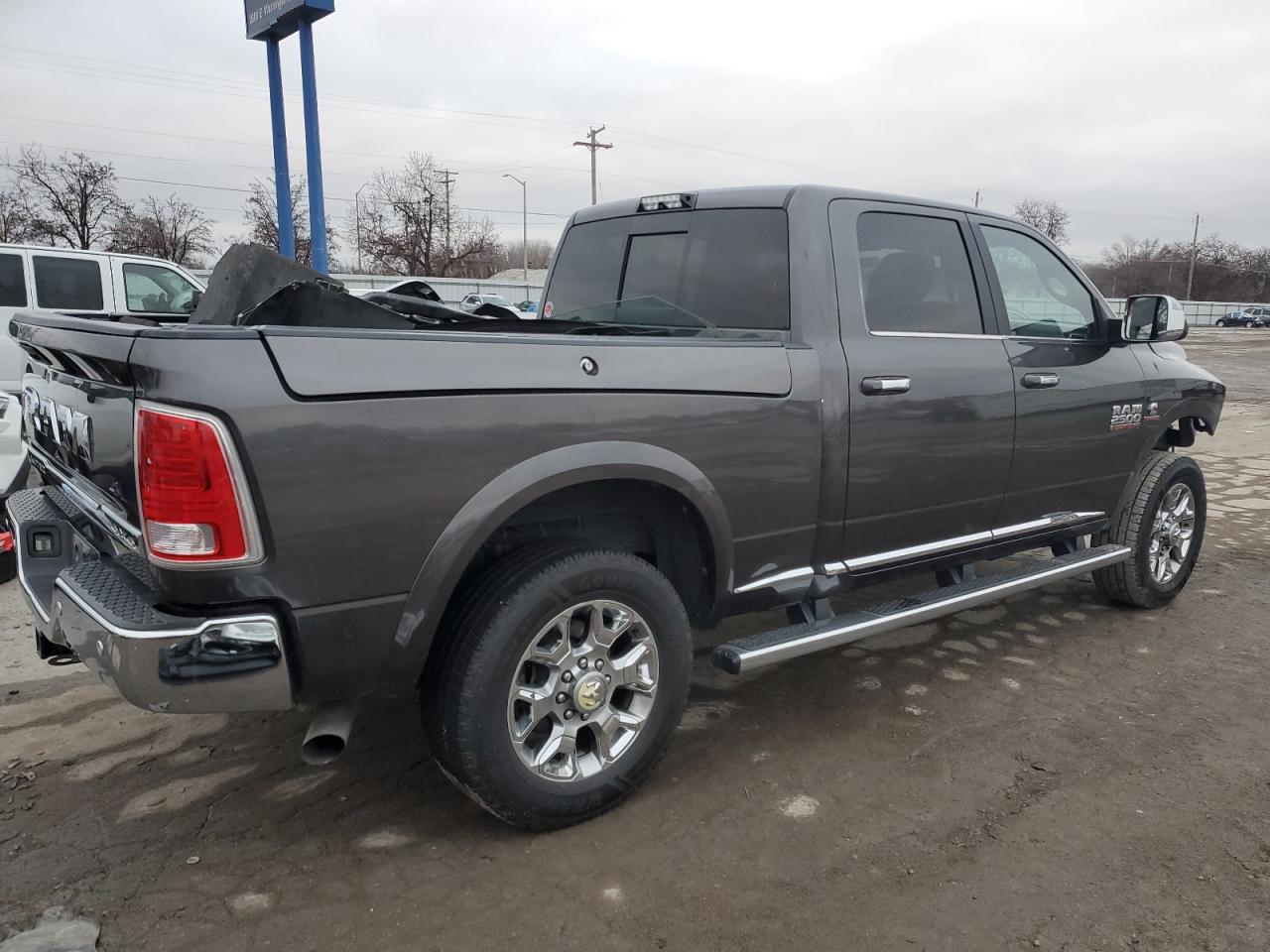 2017 Ram 2500 Longhorn VIN: 3C6UR5GL0HG589490 Lot: 85005274