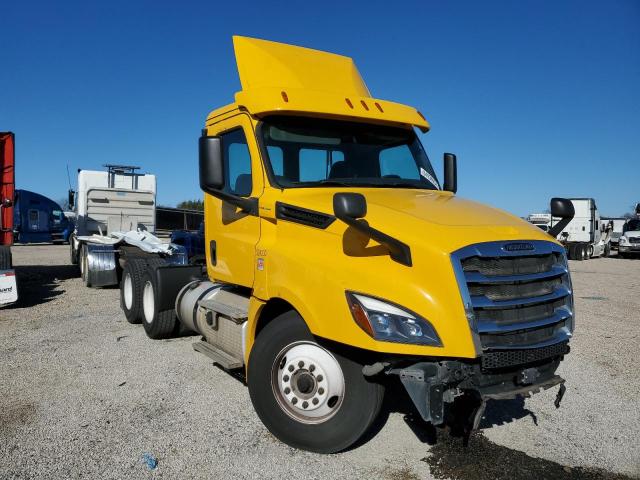 2019 Freightliner Cascadia 126 