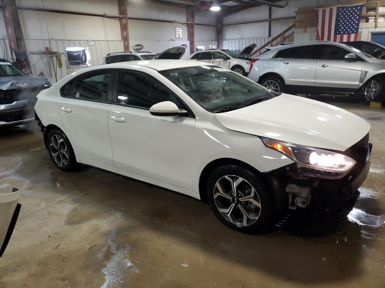 2021 Kia Forte - Image 4