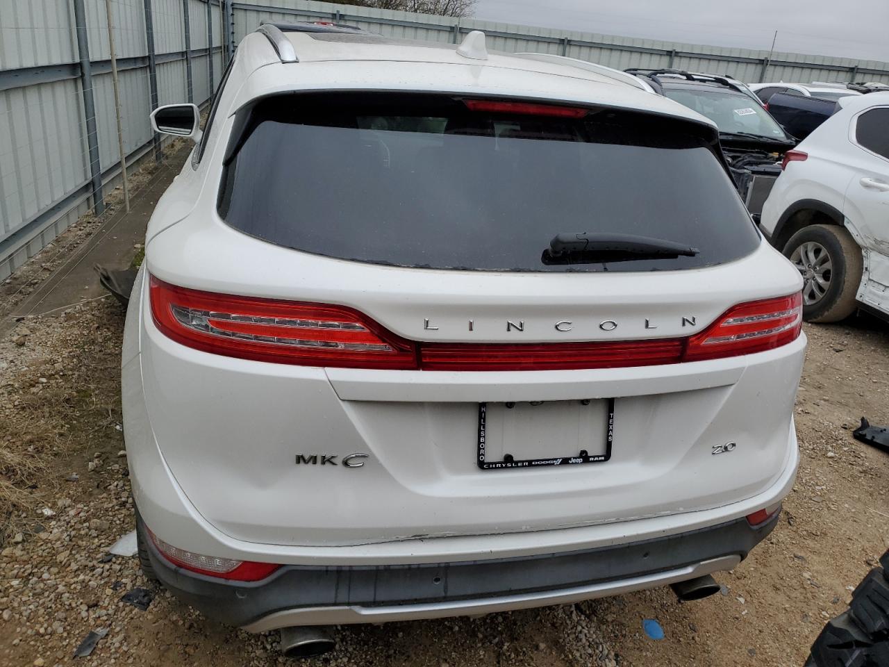 2016 Lincoln MKC - Image 6