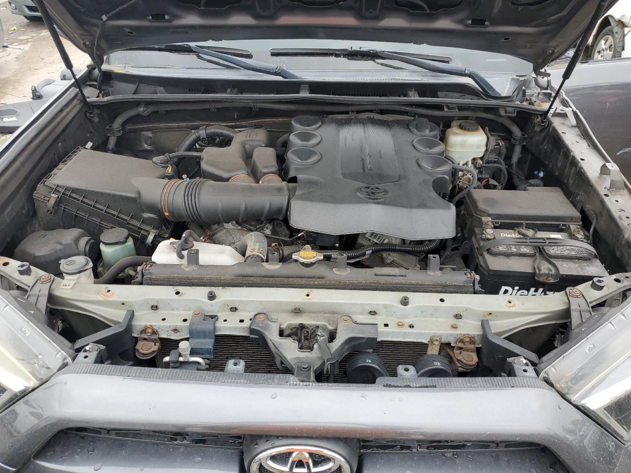 2014 Toyota 4Runner - Image 12