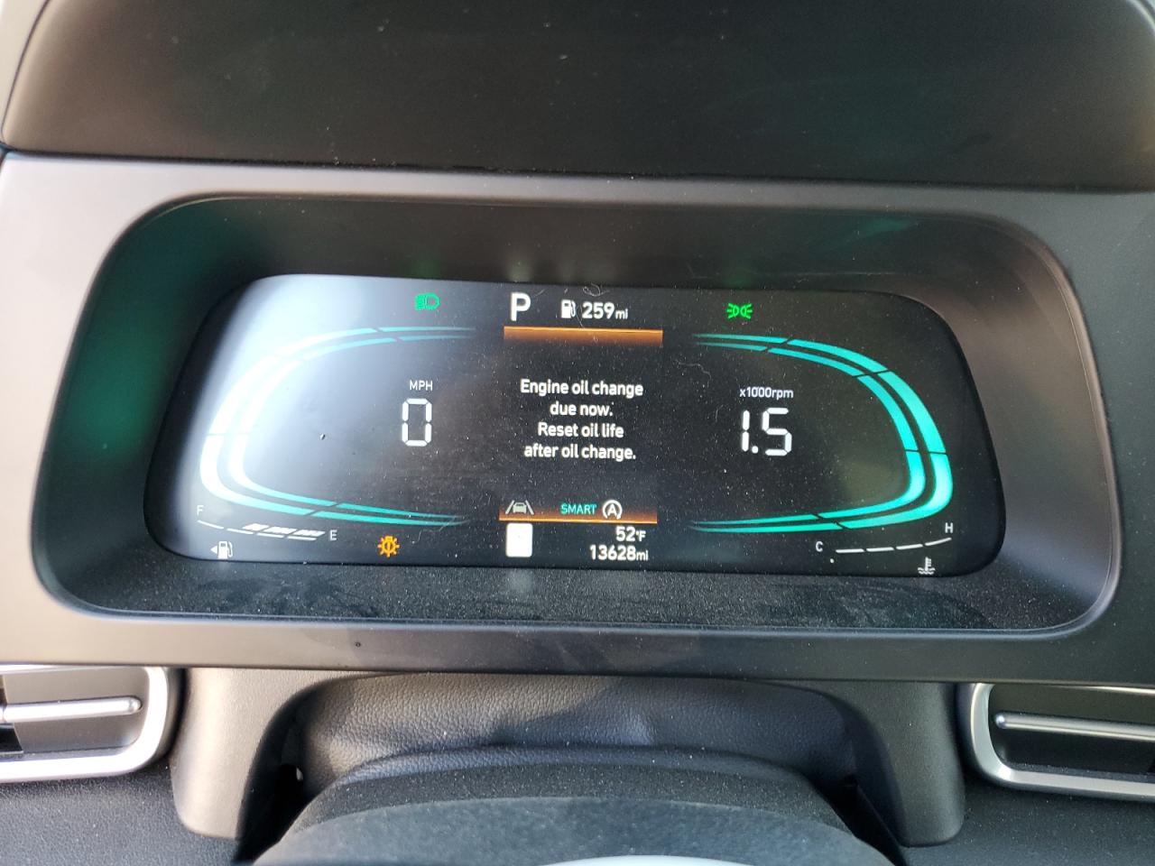 2024 Hyundai Elantra - Image 9