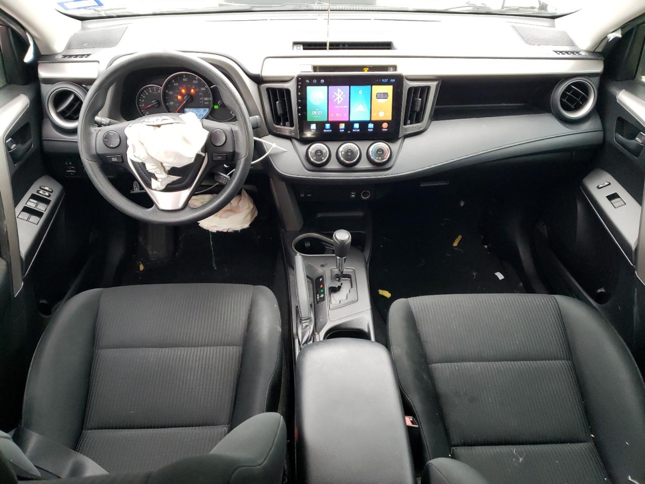 2016 Toyota RAV 4 - Image 8