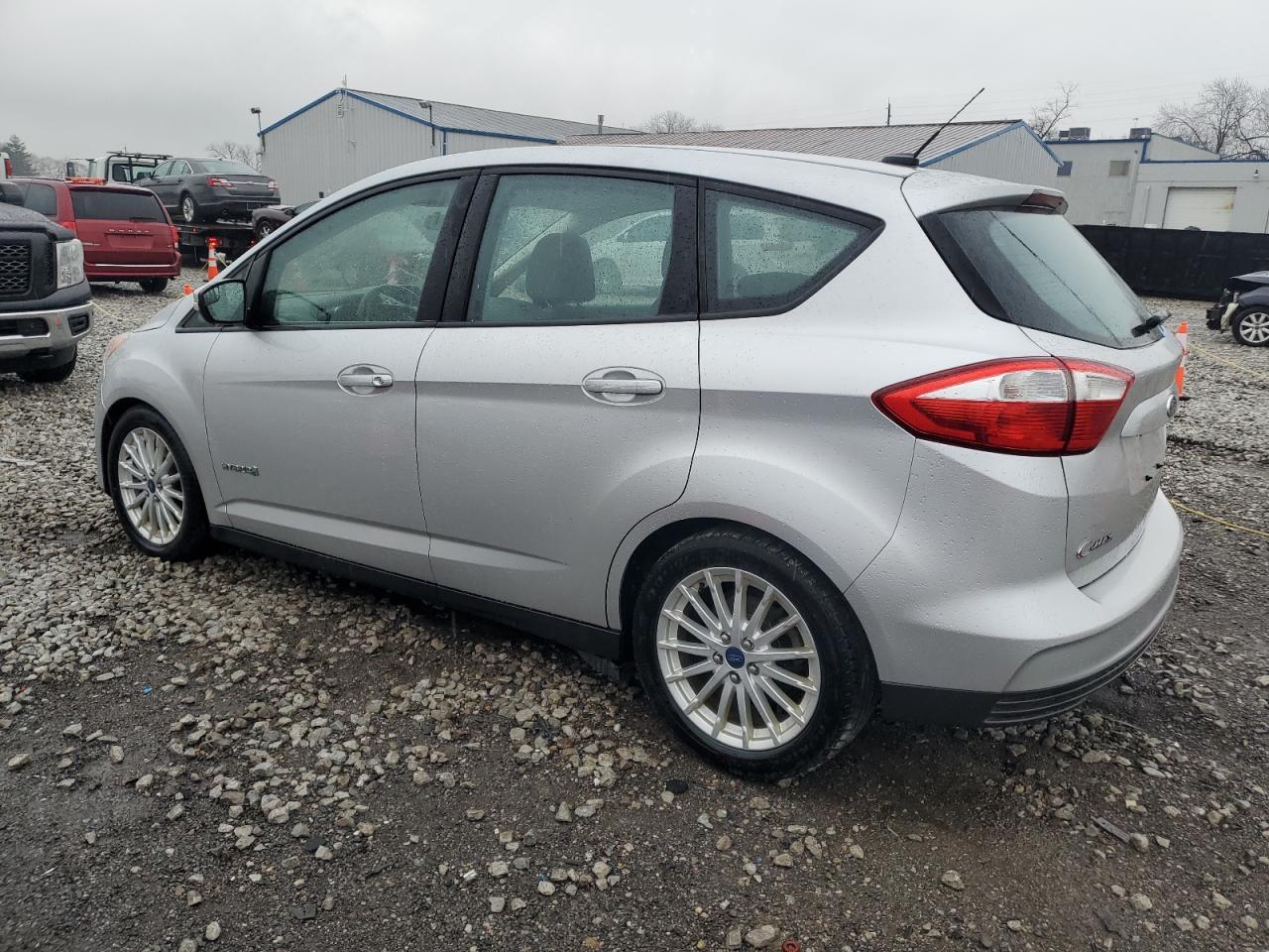 VIN 1FADP5AU9FL121327 2015 FORD CMAX no.2