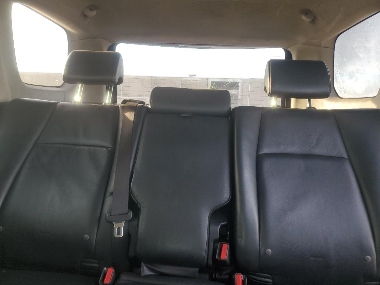 2010 Toyota 4Runner - Image 10