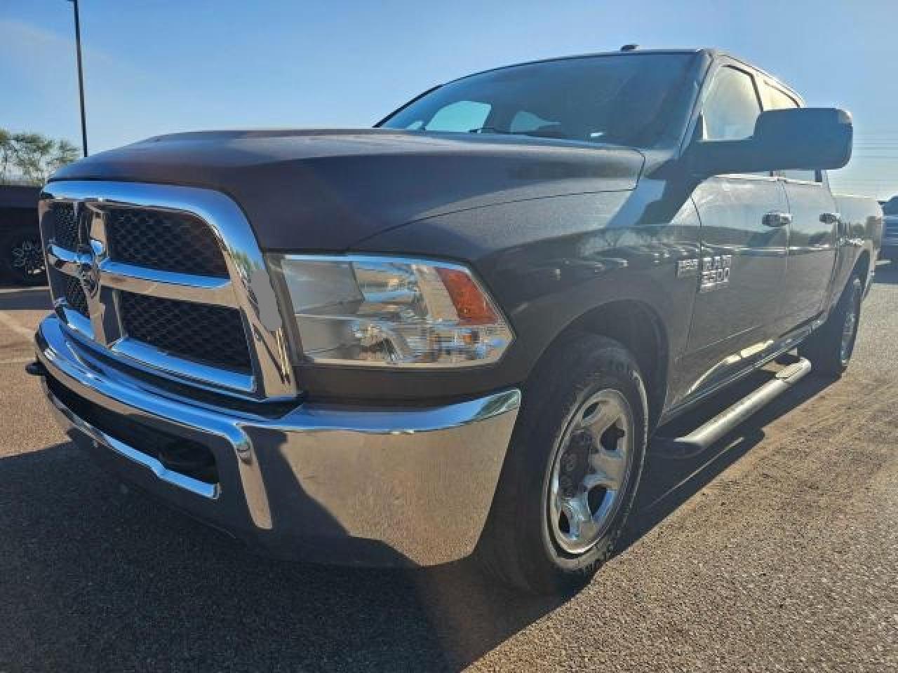 2013 RAM 2500 - Image 2
