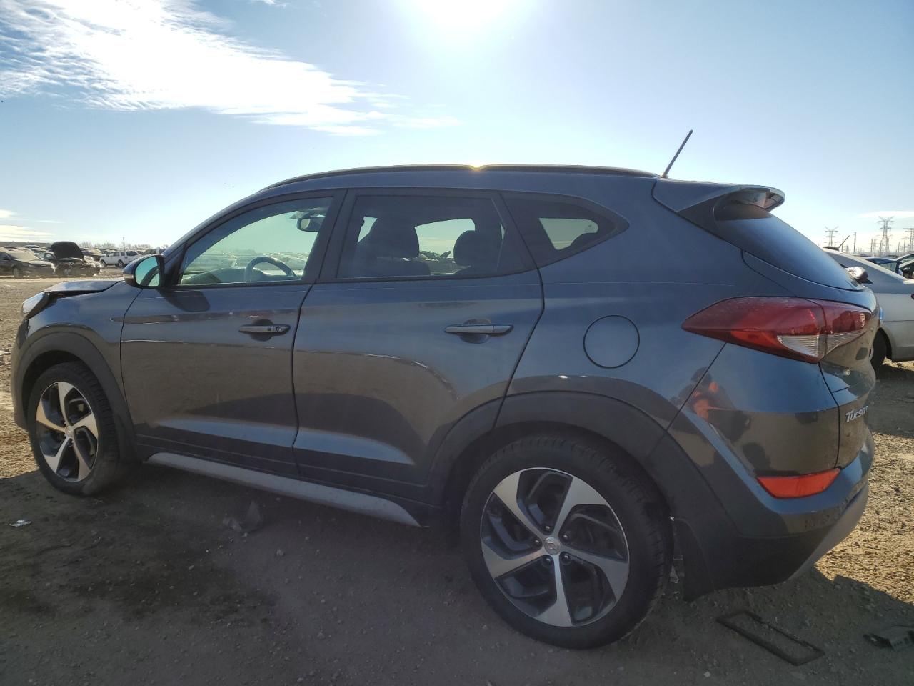 VIN KM8J3CA27HU548767 2017 HYUNDAI TUCSON no.2