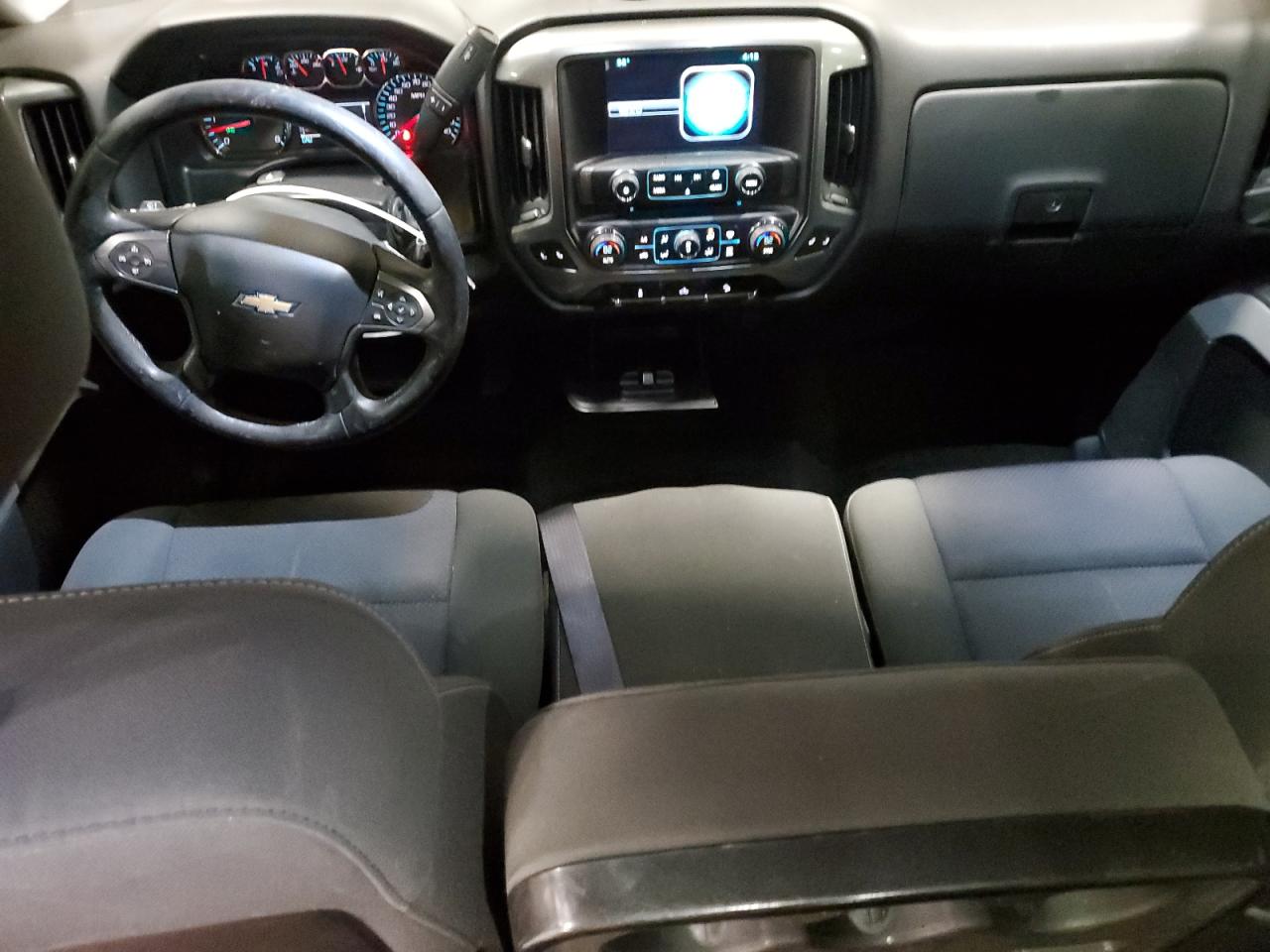 2015 Chevrolet Silverado - Image 8