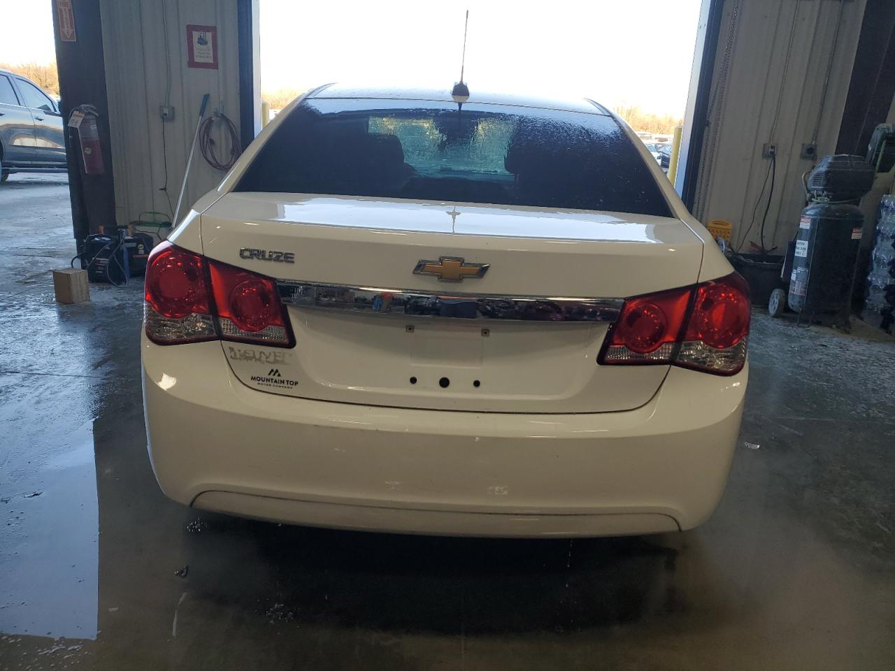 VIN 1G1PB5SHXG7205862 2016 CHEVROLET CRUZE no.6