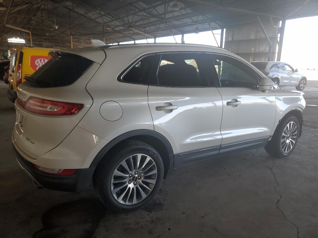 VIN 5LMTJ3DH6JUL18851 2018 LINCOLN MKC no.3