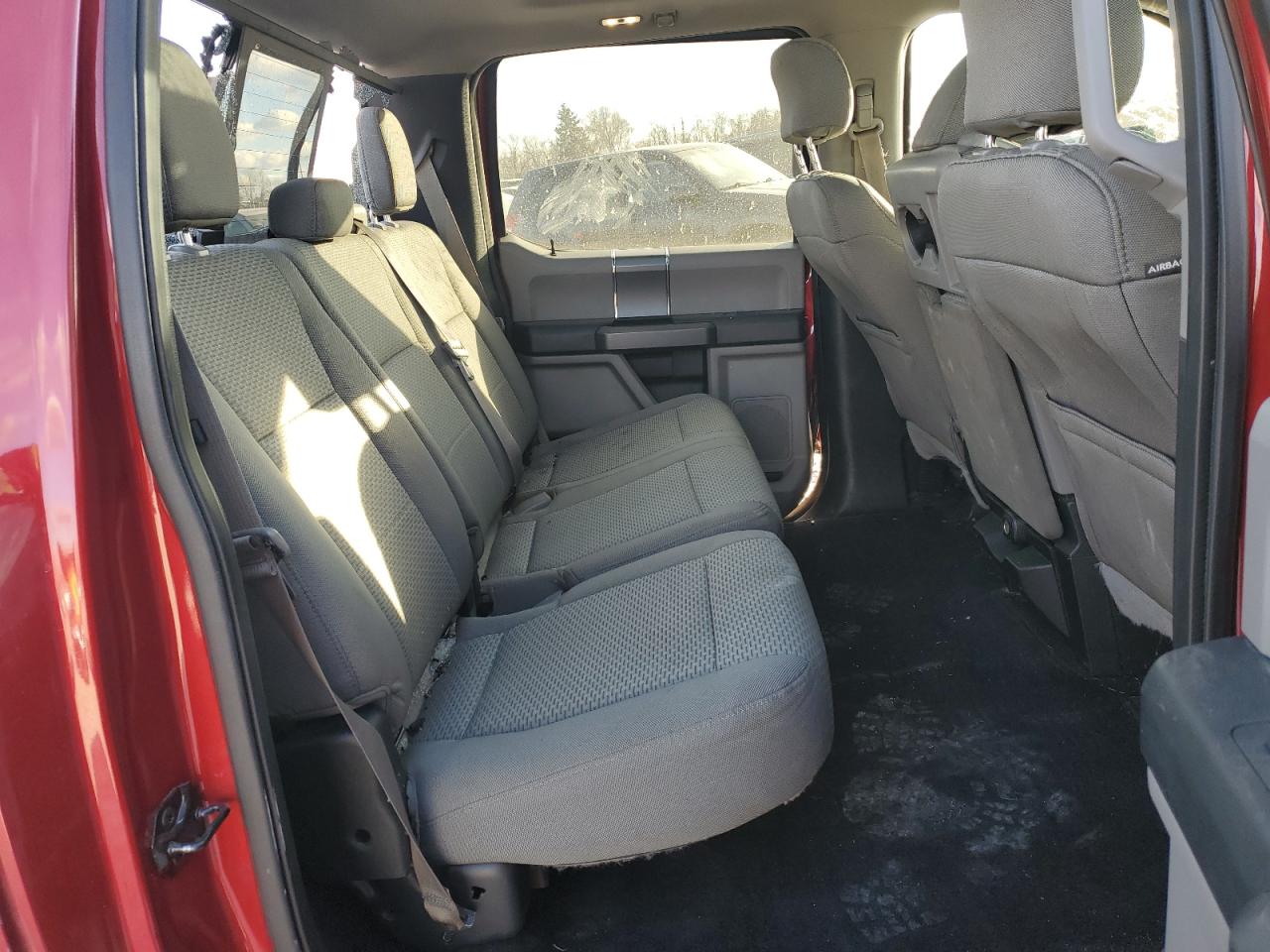 2016 Ford F-150 - Image 10