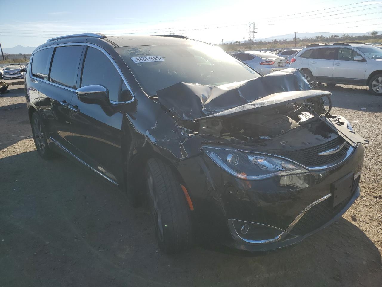 VIN 2C4RC1GGXJR321123 2018 CHRYSLER PACIFICA no.4