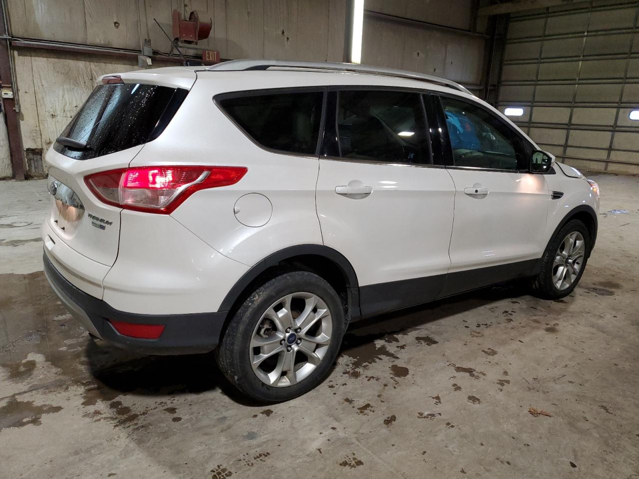 VIN 1FMCU9JX6GUC53159 2016 FORD ESCAPE no.3