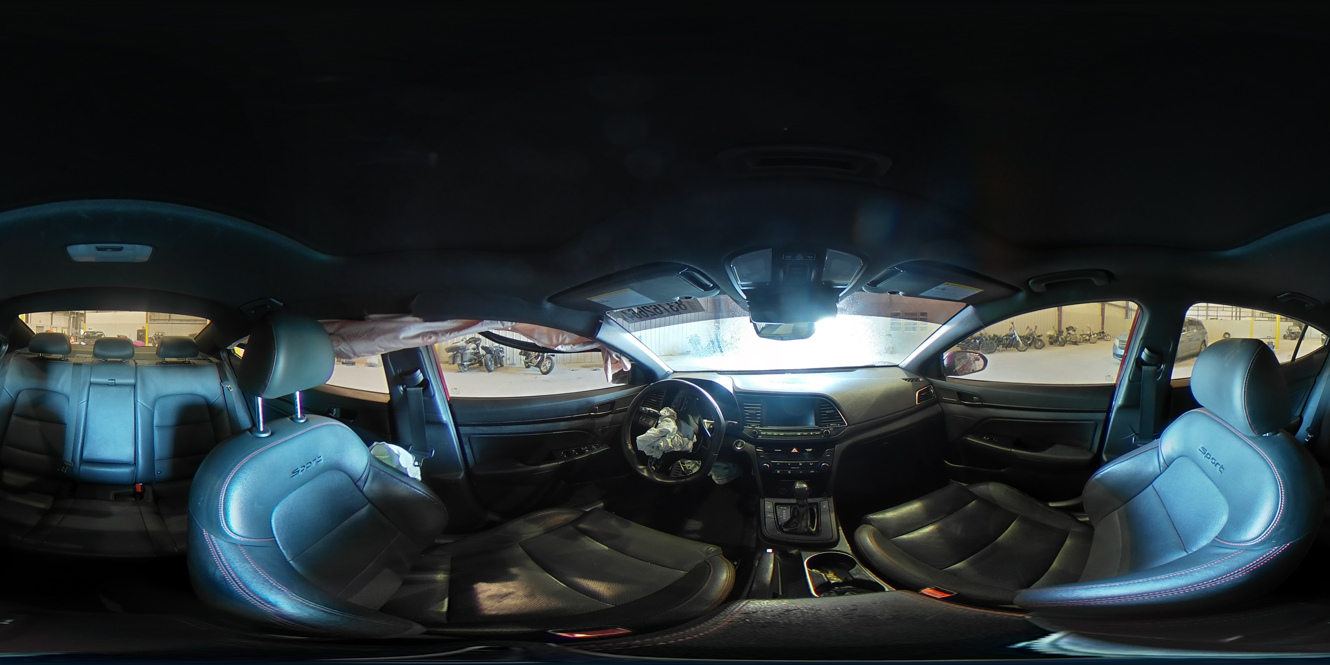 2018 Hyundai Elantra - Image 14