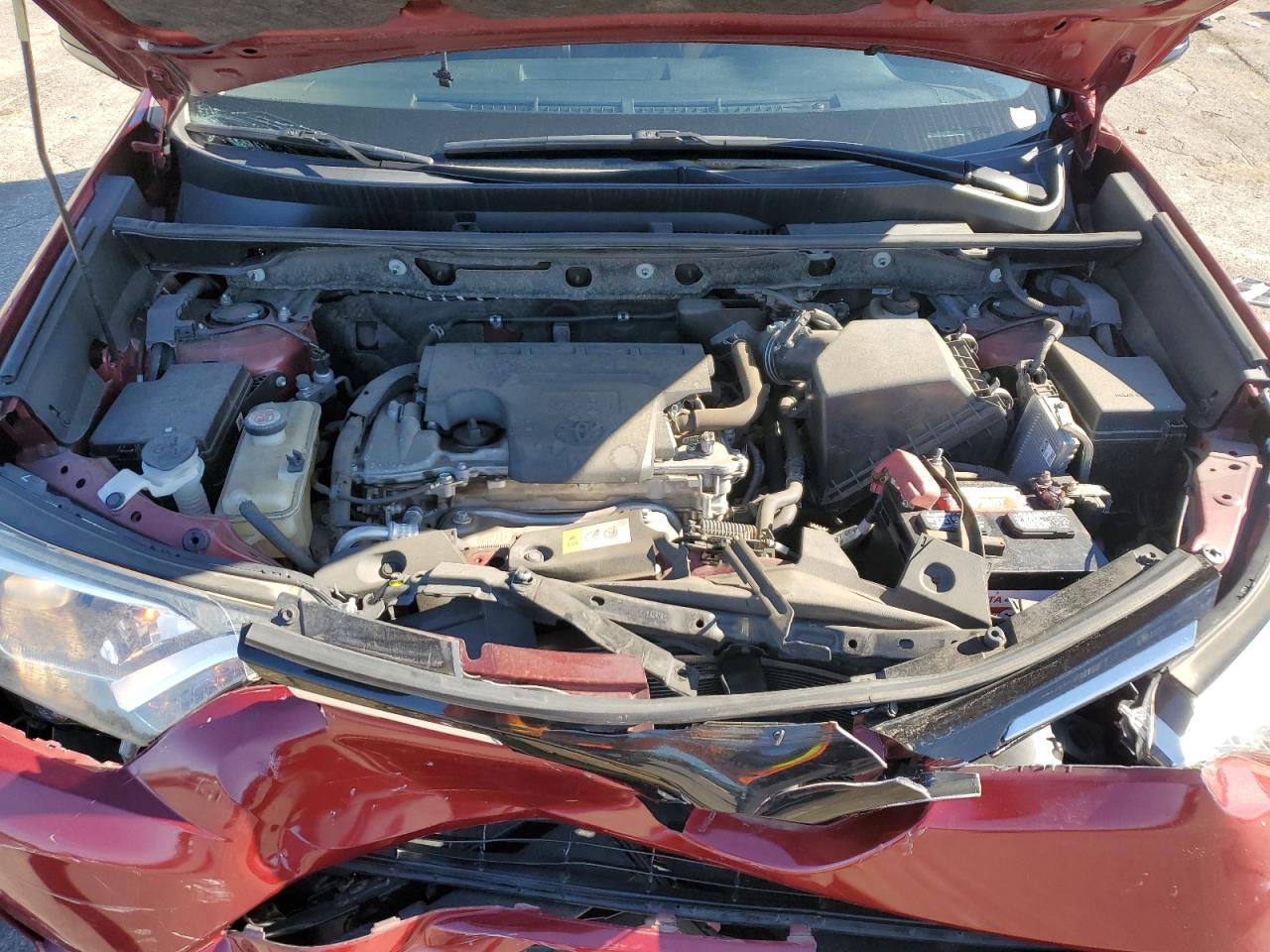 2018 Toyota RAV 4 - Image 12