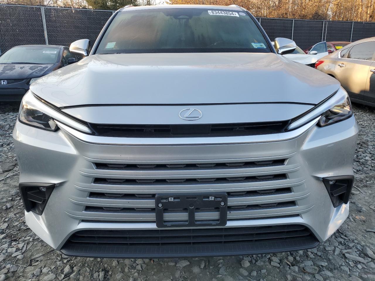 2024 Lexus TX - Image 5