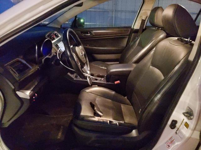  SUBARU LEGACY 2015 Белый