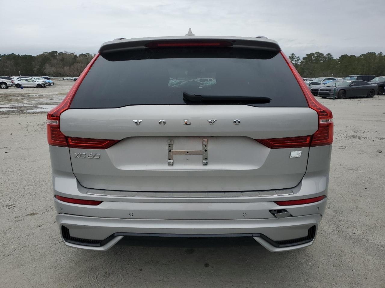 2024 Volvo Xc60 Plus VIN: YV4H60DL6R1744521 Lot: 85763894