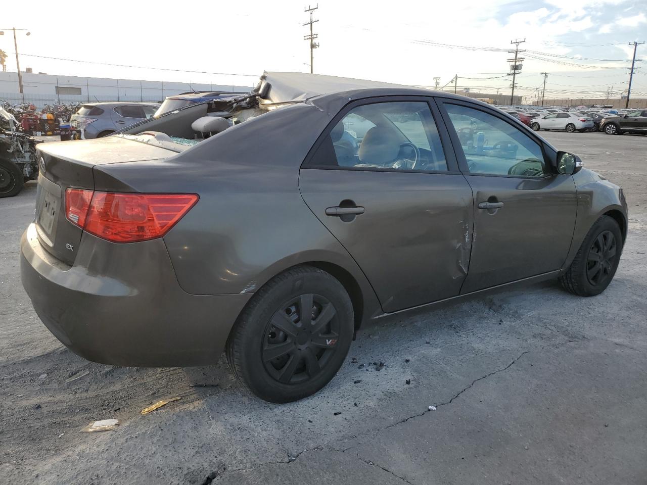 2010 Kia Forte - Image 3