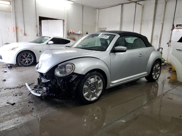  VOLKSWAGEN BEETLE 2016 Сріблястий