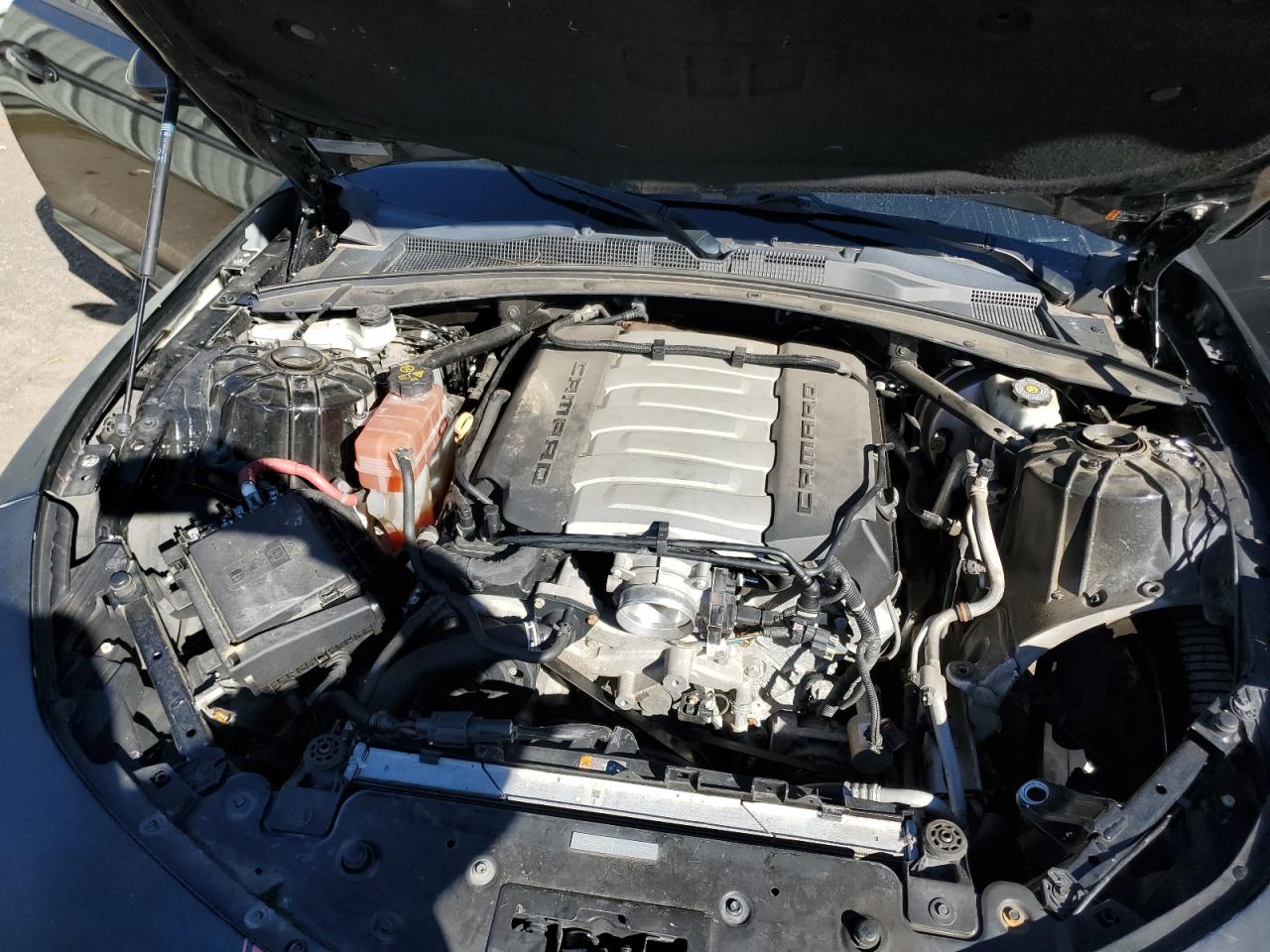 2020 Chevrolet Camaro - Image 11