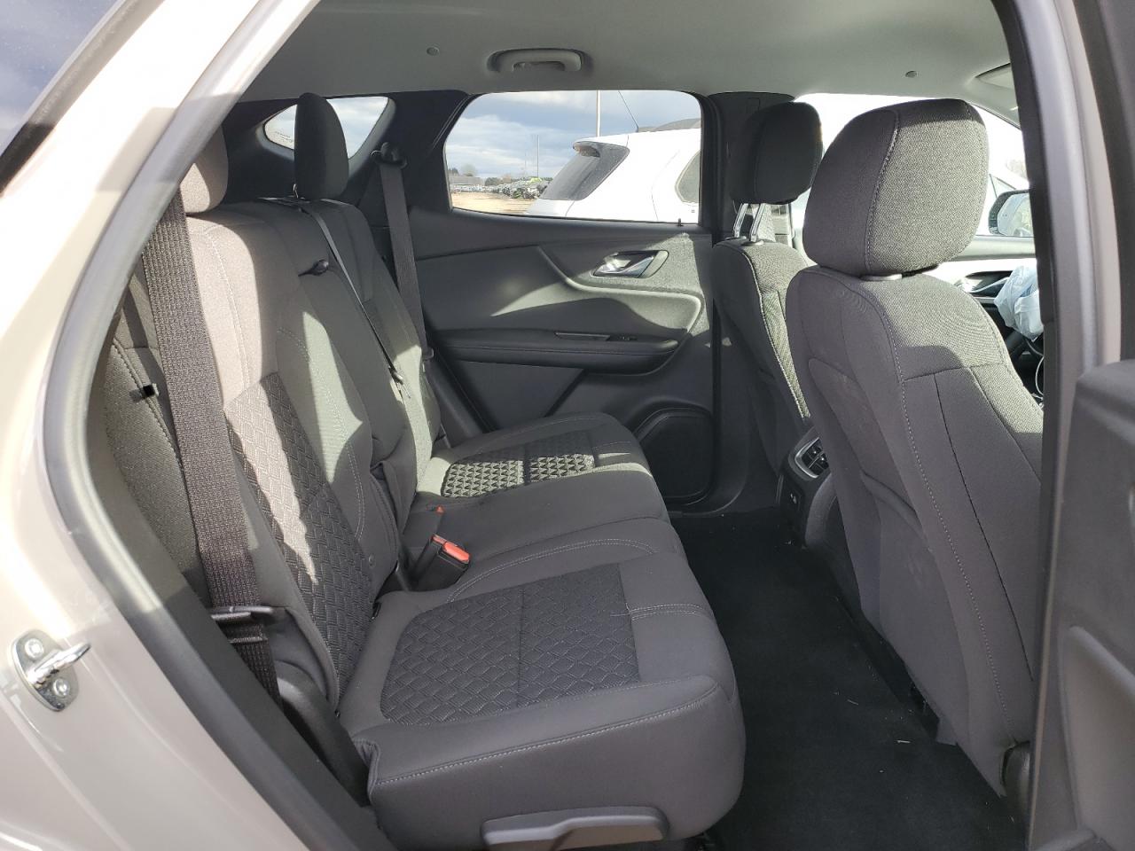 2021 Chevrolet Blazer - Image 11