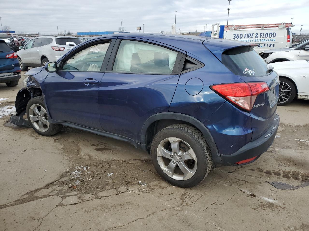 3CZRU6H35HG707240 2017 HONDA HR-V - Image 2