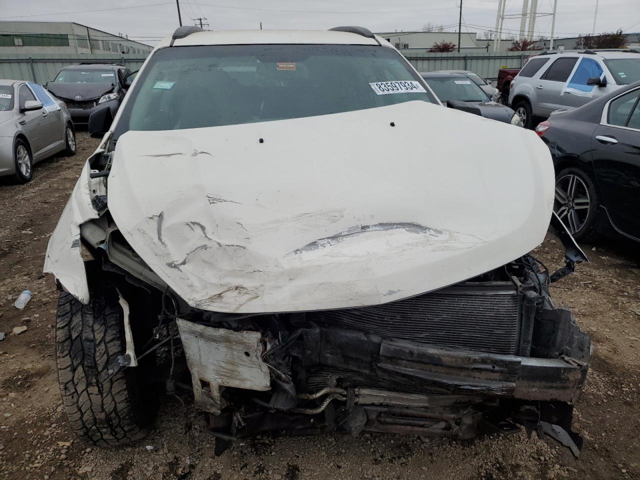 VIN 1GNKRFED5DJ256381 2013 CHEVROLET TRAVERSE no.5