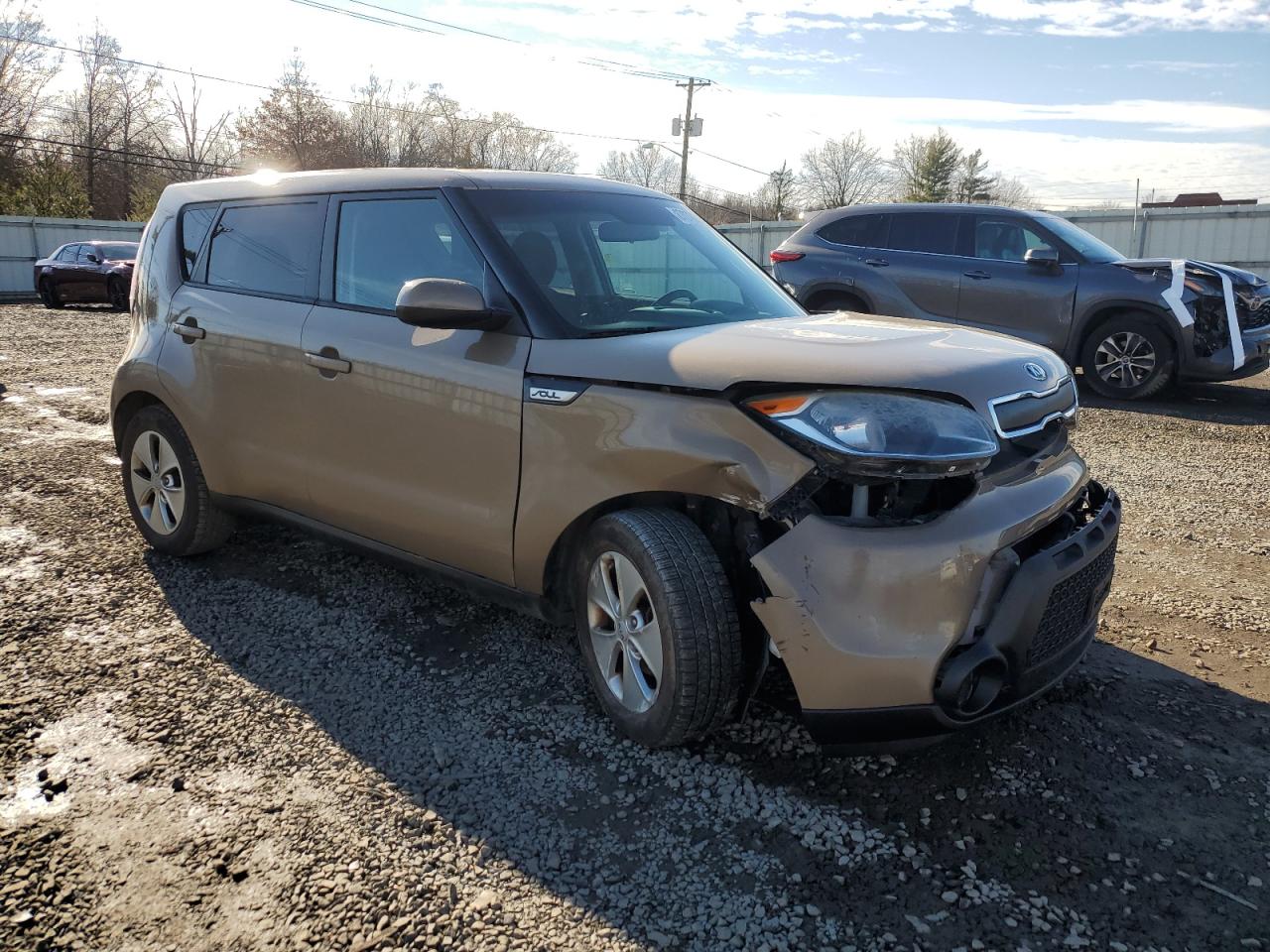 VIN KNDJN2A21G7252164 2016 KIA SOUL no.4