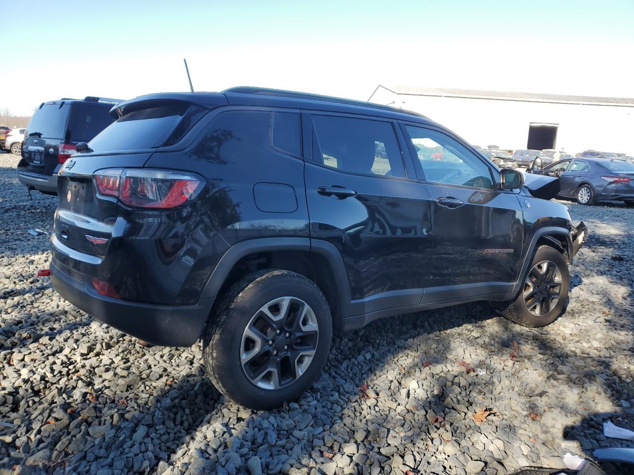 2018 Jeep Compass - Image 3