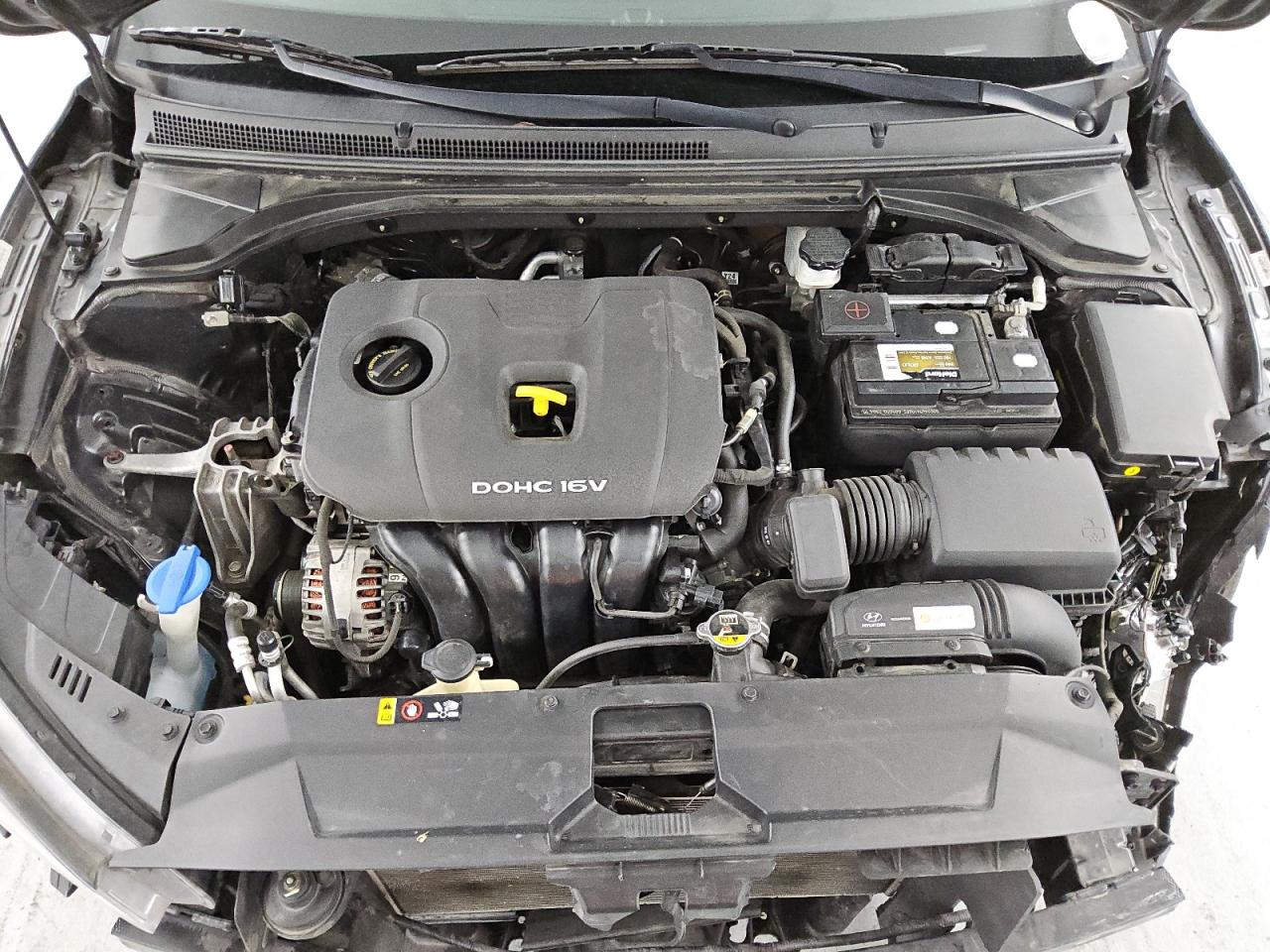 2019 Hyundai Veloster Base VIN: KMHTG6AF9KU019944 Lot: 83587624