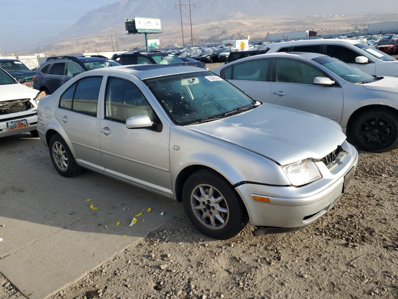 2002 Volkswagen Jetta - Image 4