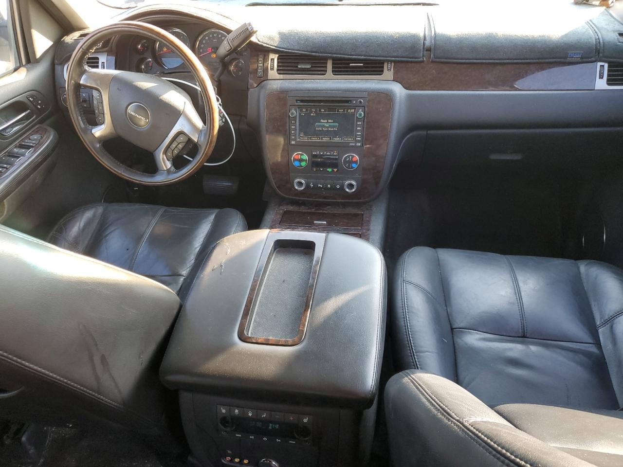 2007 GMC Yukon - Image 8