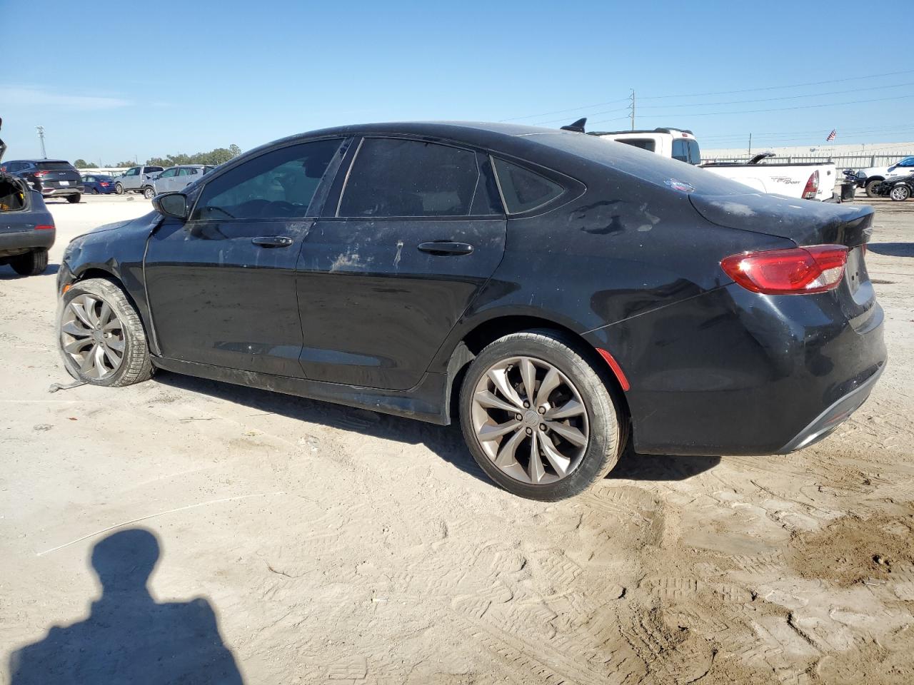 VIN 1C3CCCBG3FN518751 2015 CHRYSLER 200 no.2