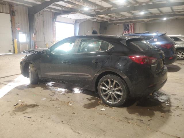  MAZDA 3 2018 Czarny