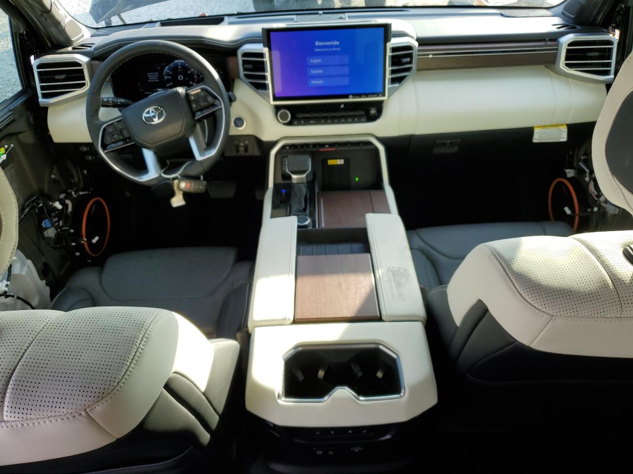 2023 Toyota Tundra - Image 8