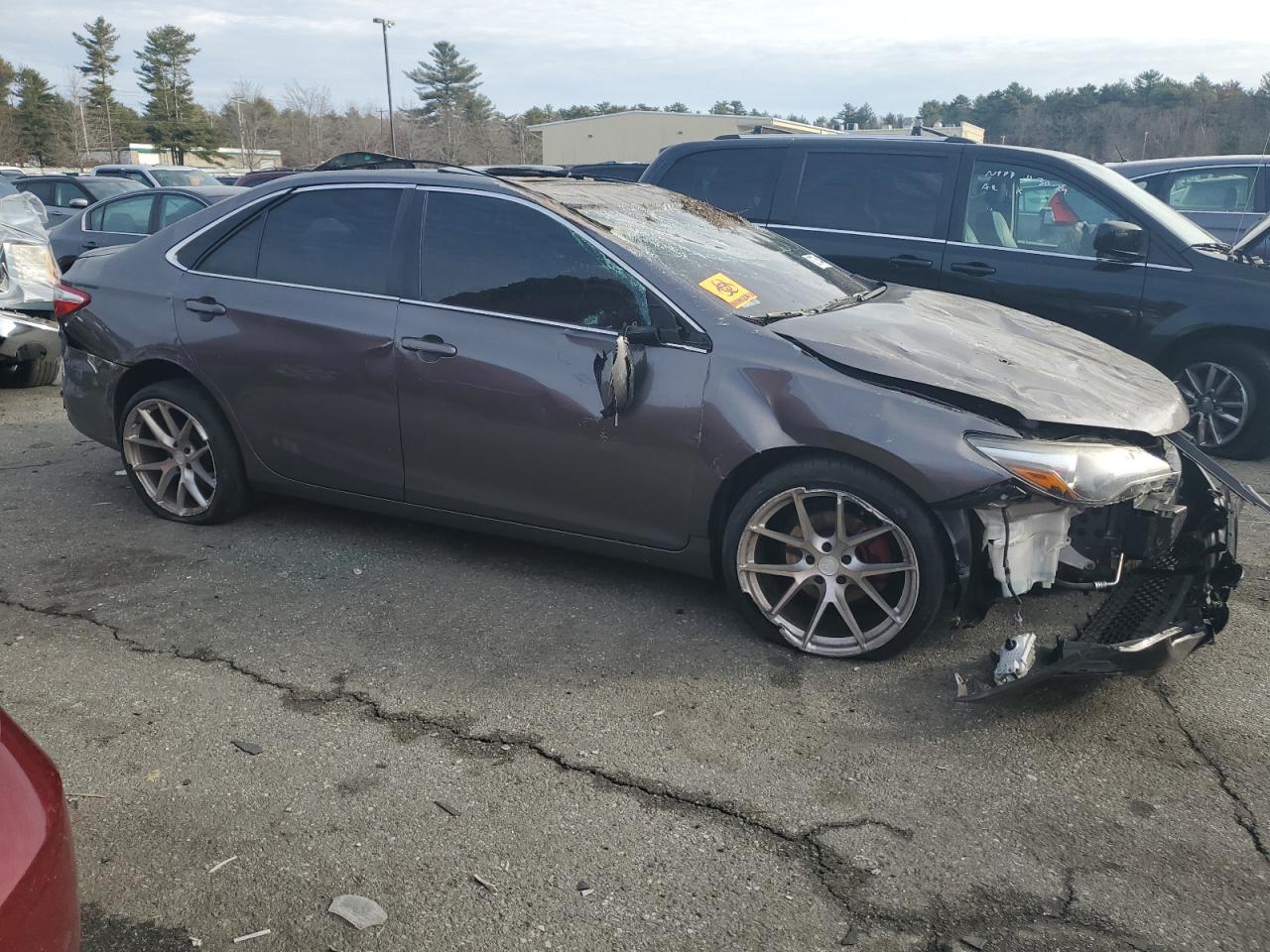 2017 Toyota Camry - Image 4