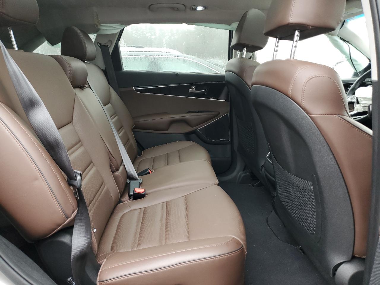 2019 Kia Sorento - Image 11