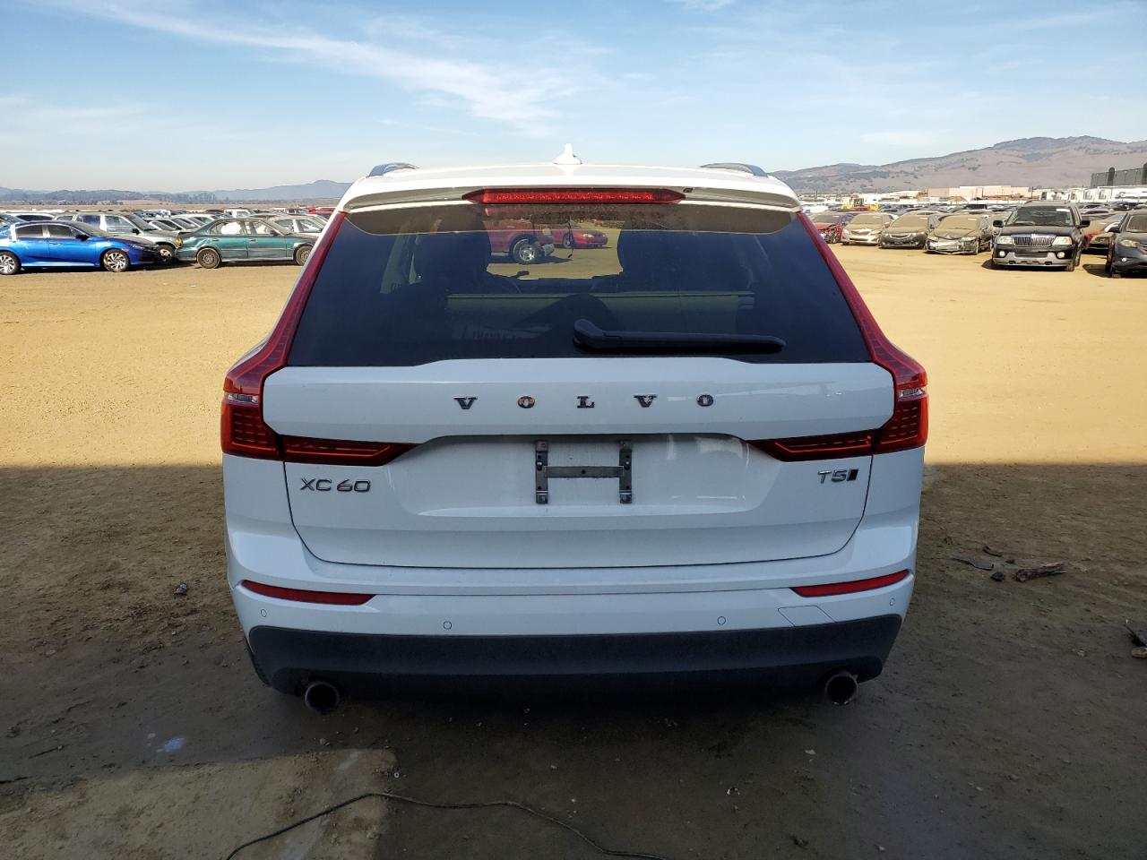 2019 Volvo XC60 - Image 6