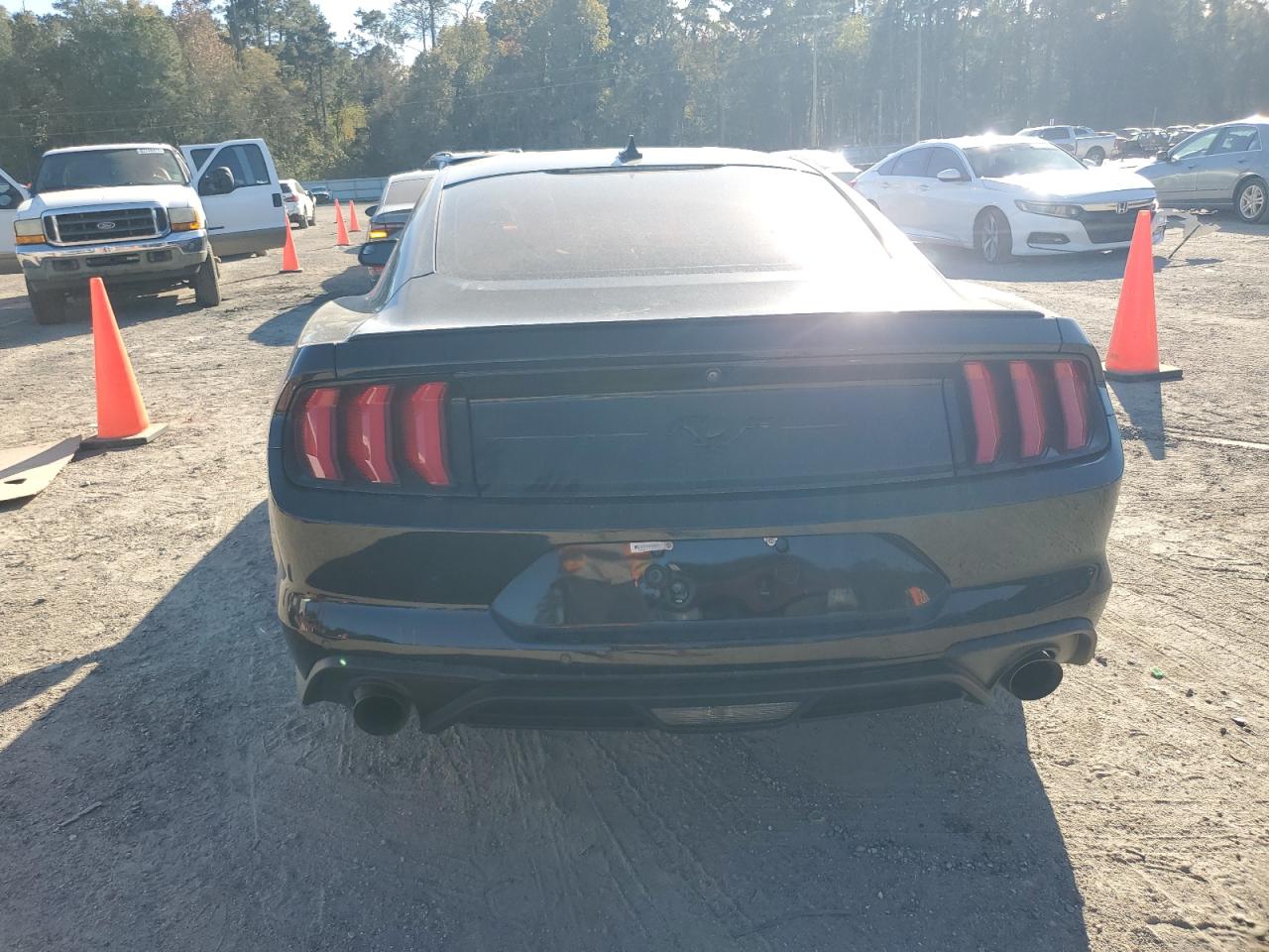 2020 Ford Mustang - Image 6
