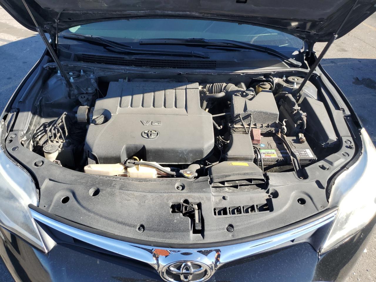 2016 Toyota Avalon - Image 11