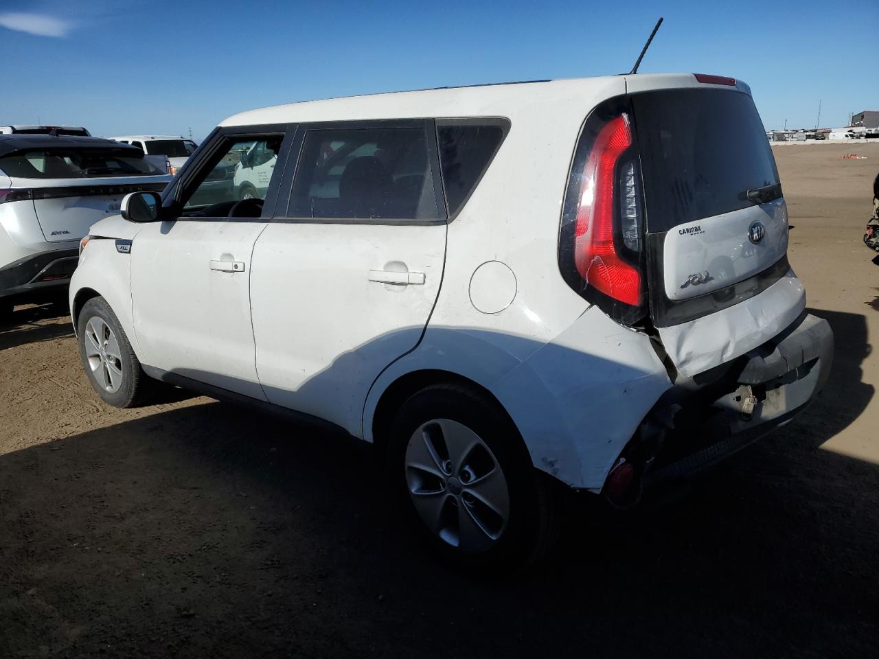 2016 Kia Soul - Image 2