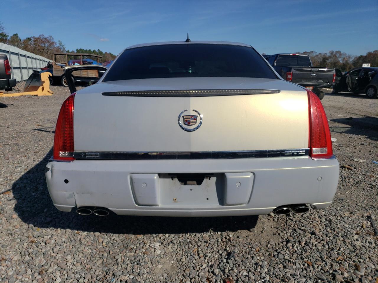 2007 Cadillac Dts VIN: 1G6KD57Y07U118609 Lot: 85237574