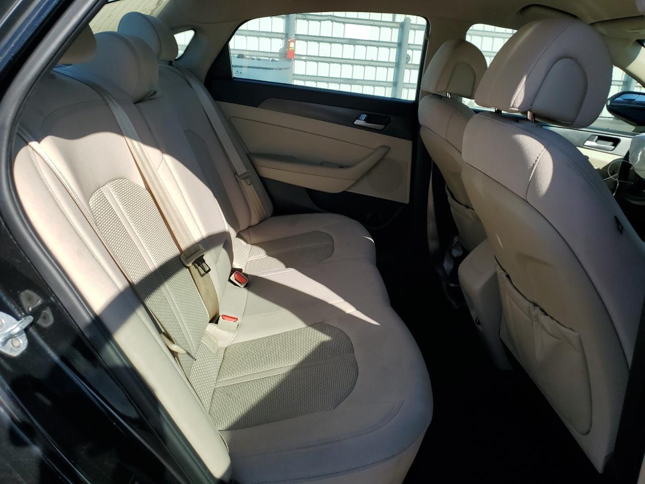2017 Hyundai Sonata - Image 10