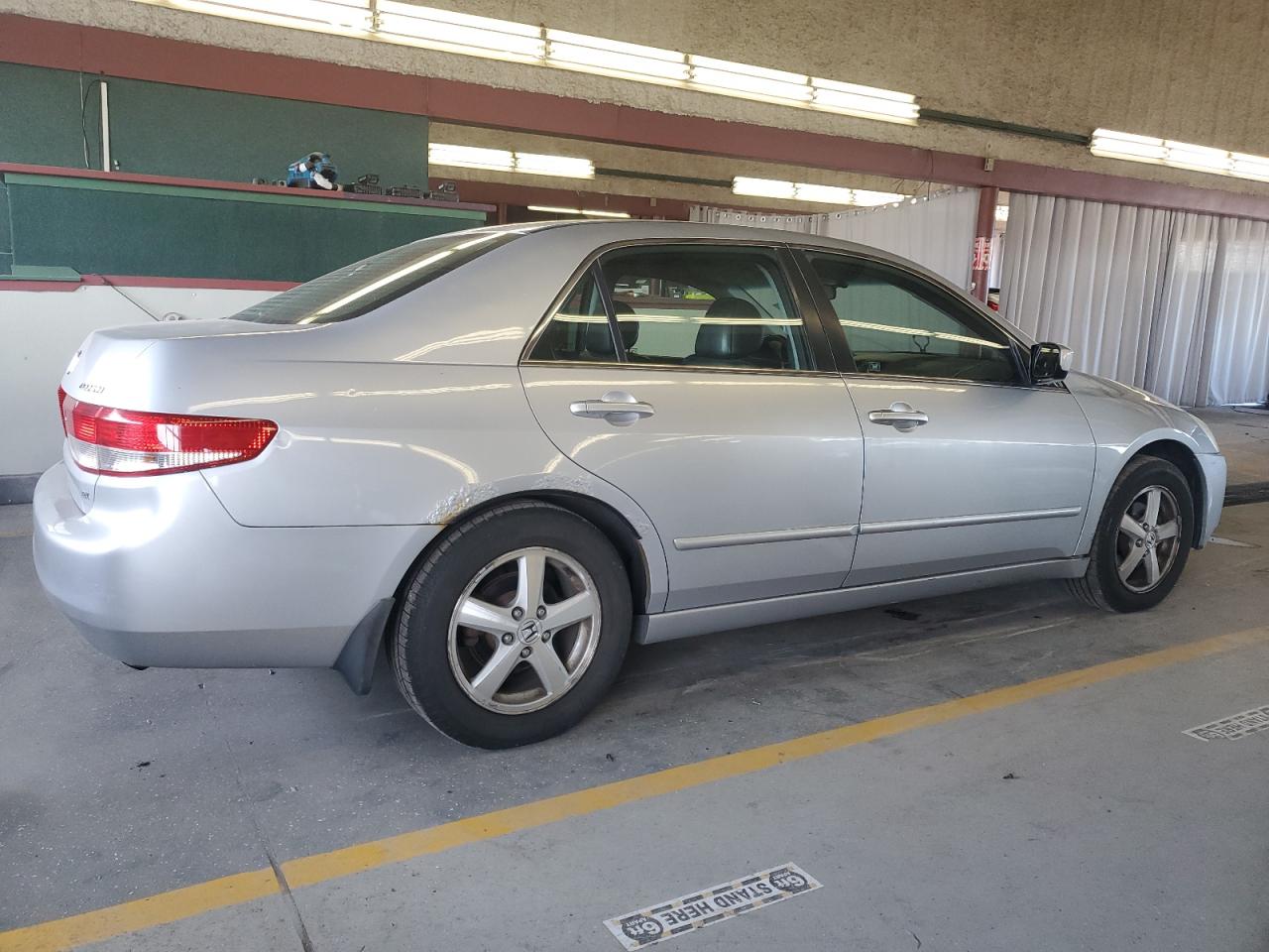 2003 Honda Accord - Image 3